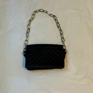 Quilted Black Forever 21 Purse with Chain Strap 👜